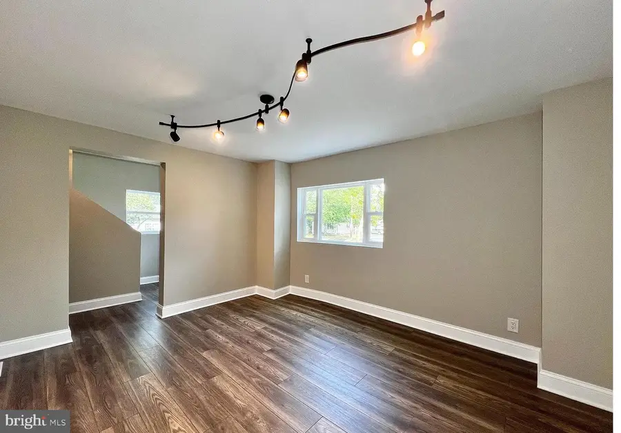 516 10th Ave, Lindenwold, NJ 08021 - Image #3