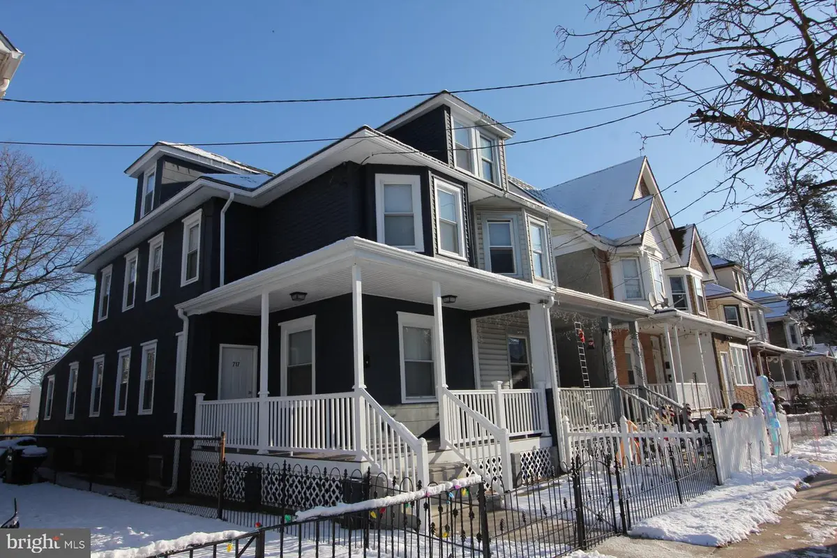 717 Hunter St, Gloucester City, NJ 08030 - Image #1