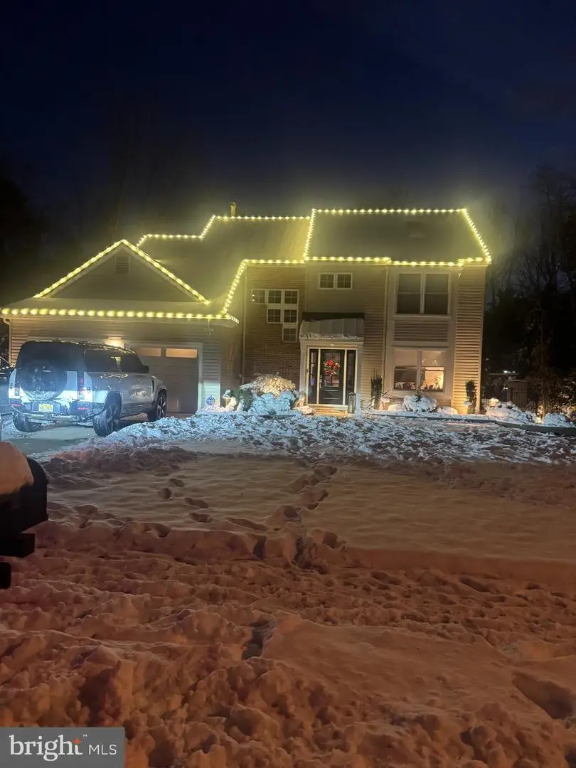 7 Timberline Dr, Voorhees, NJ 08043 - Image #1