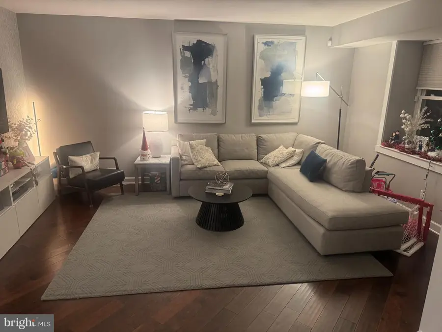 7 Timberline Dr, Voorhees, NJ 08043 - Image #2