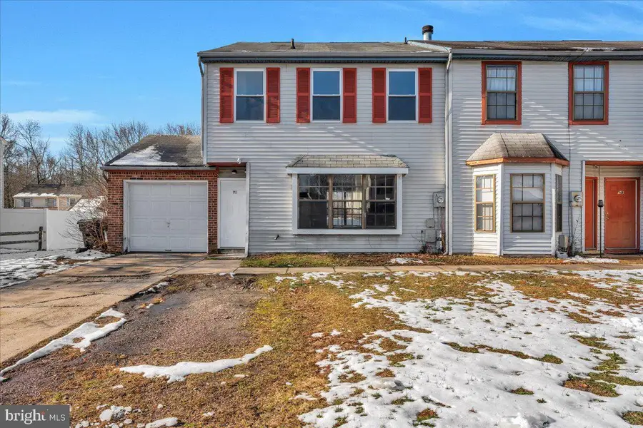 7 Hampton Gate Dr, Sicklerville, NJ 08081 - Image #2