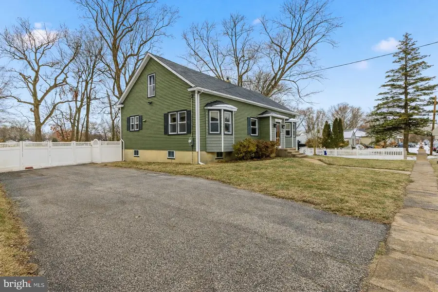 232 Edgewood Ave, Audubon, NJ 08106 - Image #2