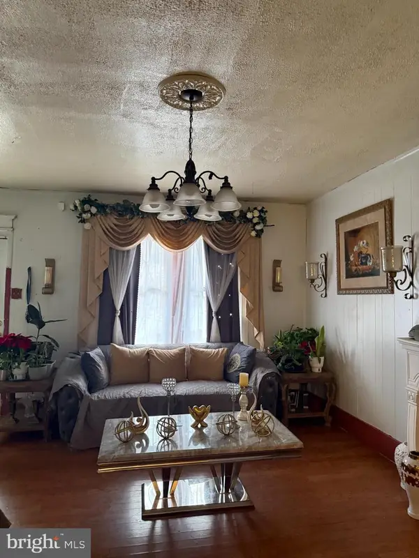 2877 Harrison Ave, CAMDEN, NJ 08105