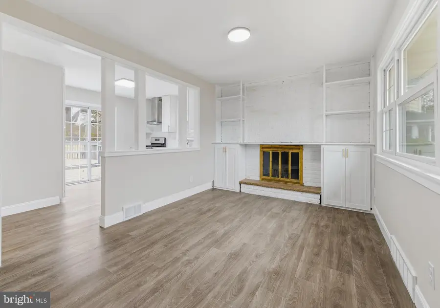 127 Madison Ave, Laurel Springs, NJ 08021 - #3