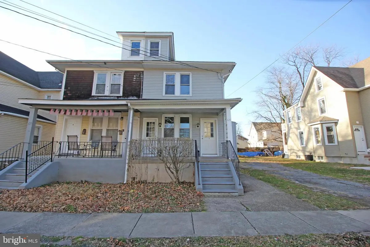 121 Chestnut Ave, Oaklyn, NJ 08107 - Image #1