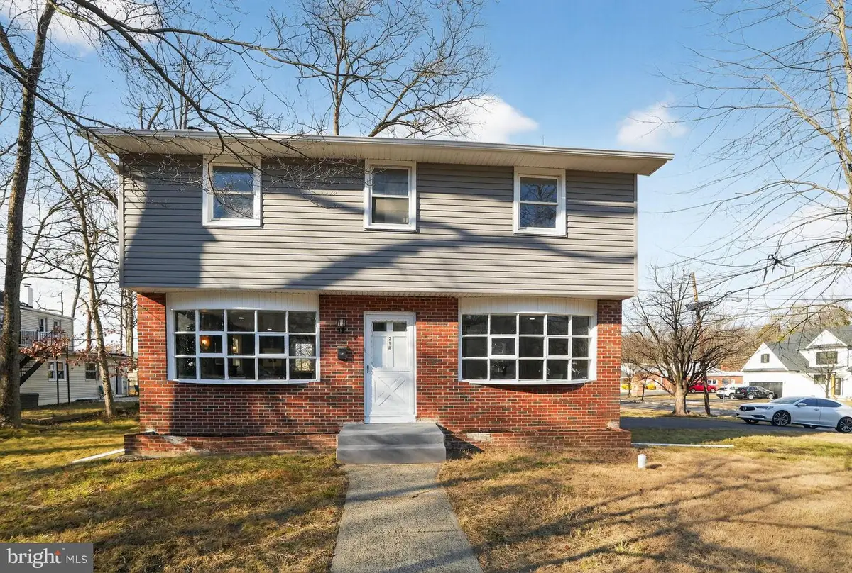 218 E Somerdale Rd, Somerdale, NJ 08083 - Image #1