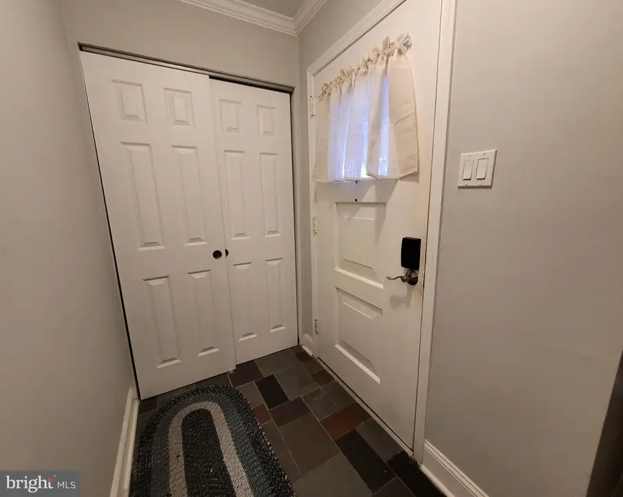 302 Iris Rd, Cherry Hill, NJ 08003 - Image #3