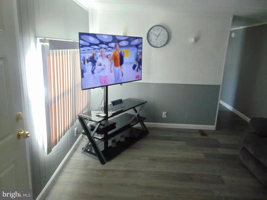 69 Elmwood Ave Elmwood Ave, Gloucester City, NJ 08030 - Image #3