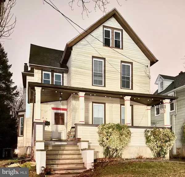 138 Maple Ter, MERCHANTVILLE, NJ 08109