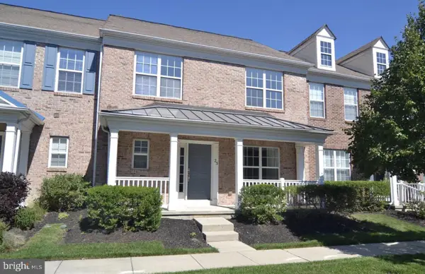 23 Lumbermill Ln, VOORHEES, NJ 08043