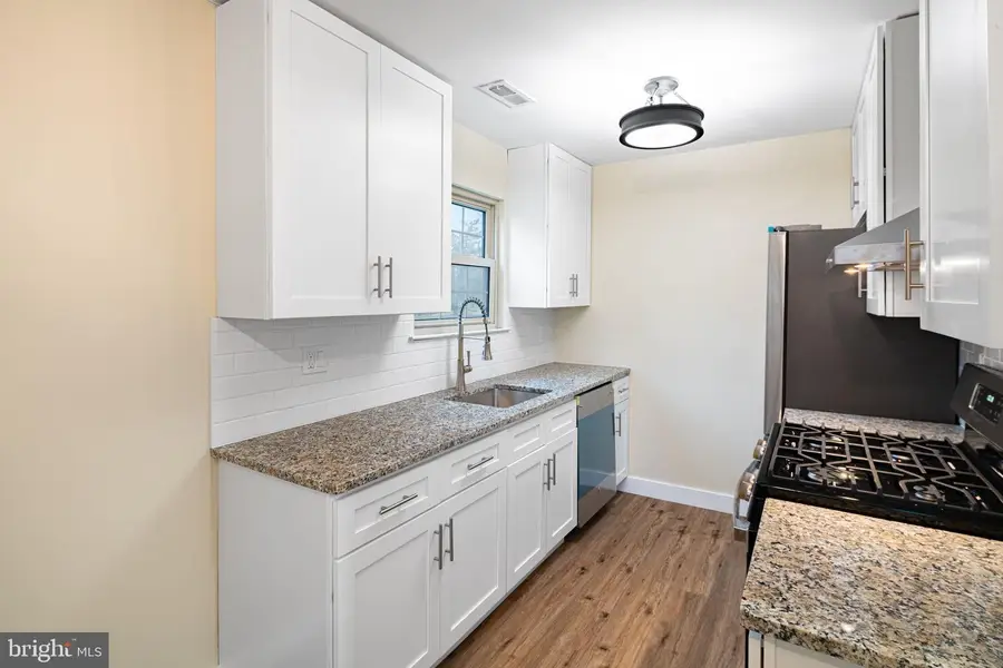 204 Tavistock #204, Cherry Hill, NJ 08034 - #3