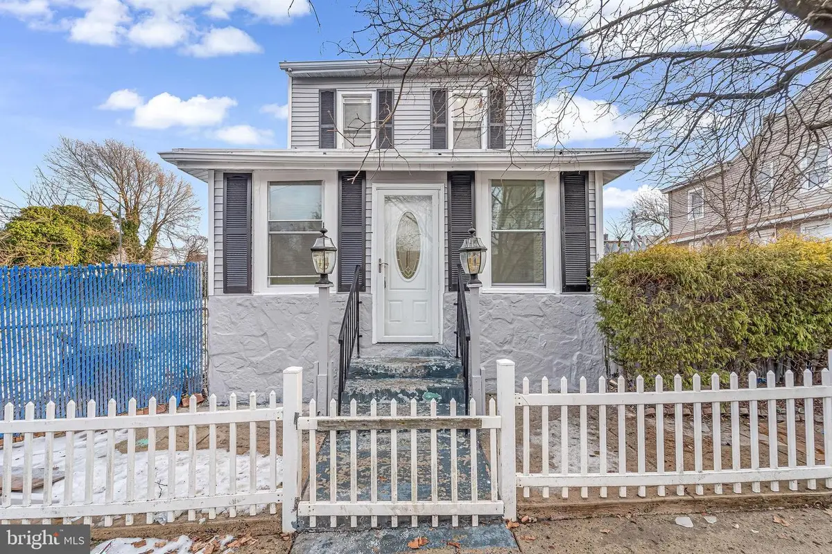 2744 Garfield Ave, Camden, NJ 08105 - Image #1