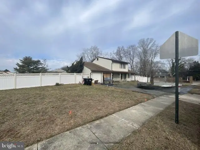 2 Primrose Dr, Sicklerville, NJ 08081 - Image #1