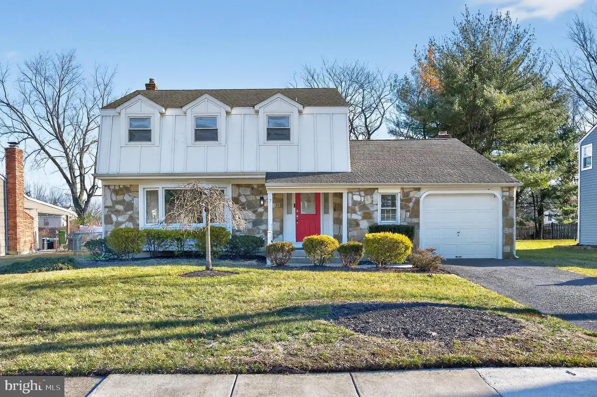7 Lisa Ln, Cherry Hill, NJ 08003 - Image #1
