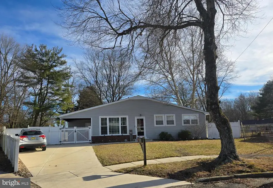 8 Lancia Pl, Lindenwold, NJ 08021 - #2