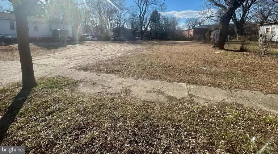 1155 N 36th St, Camden, NJ 08105 - Image #3