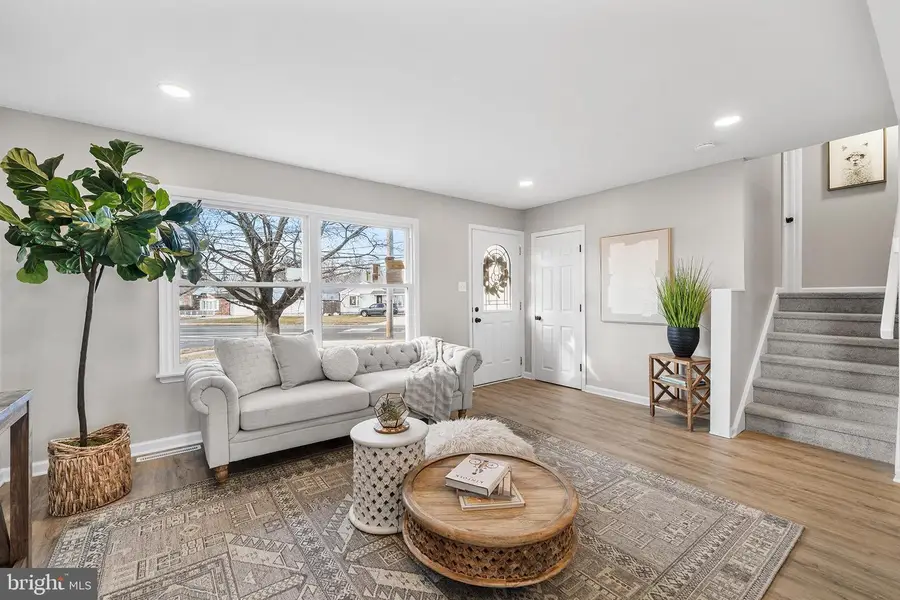 400 Jefferson Ct, Glendora, NJ 08029 - Image #3