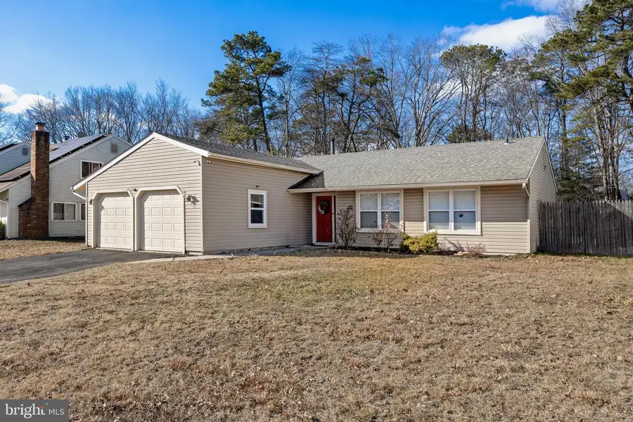 42 Eastmont Ln, Sicklerville, NJ 08081 - Image #2