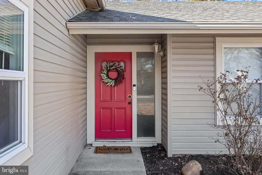 42 Eastmont Ln, Sicklerville, NJ 08081 - #3