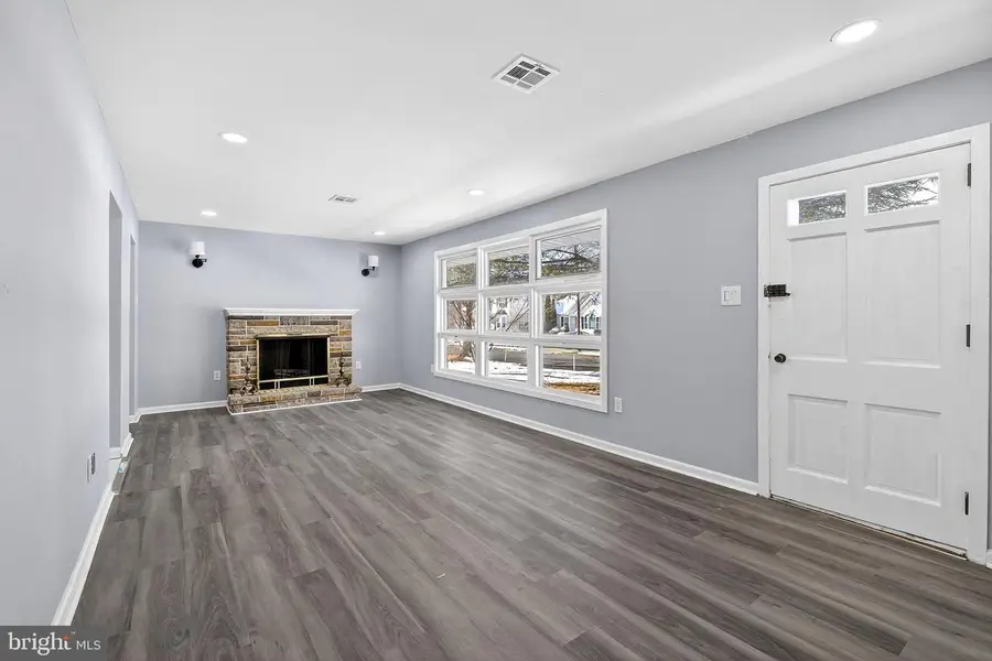 5 Charles Ave, Blackwood, NJ 08012 - Image #3