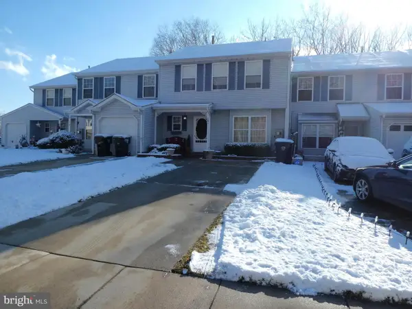 121 Crosley Dr, ATCO, NJ 08004