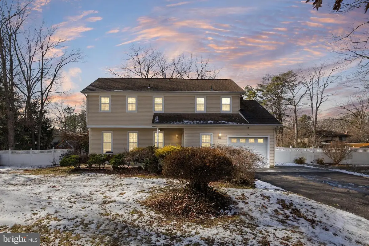 10 Washburne Ave, Berlin, NJ 08009 - Image #1