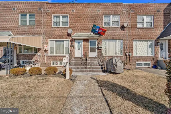 1586 Greenwood Ave, CAMDEN, NJ 08103