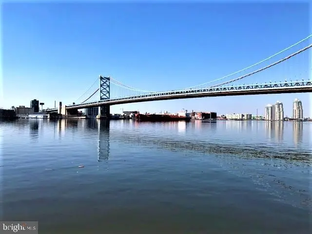 914 Point St, Camden, NJ 08102 - #2