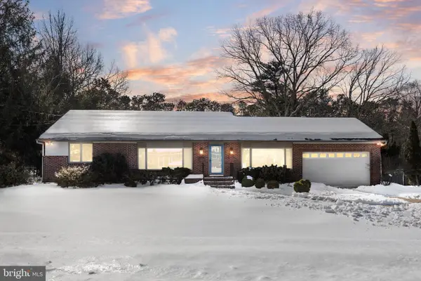 136 Paradise Dr, VOORHEES, NJ 08043