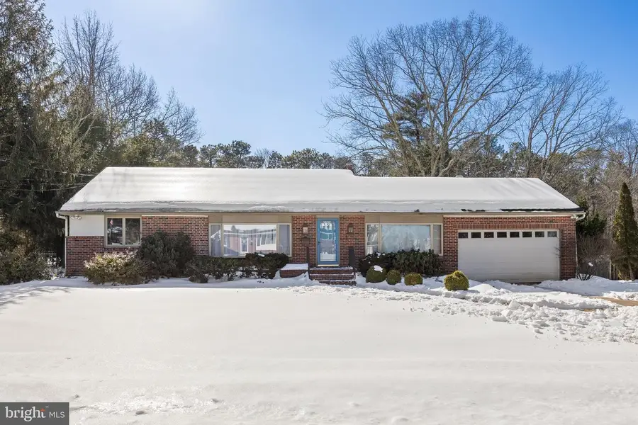 136 Paradise Dr, Voorhees, NJ 08043 - Image #2