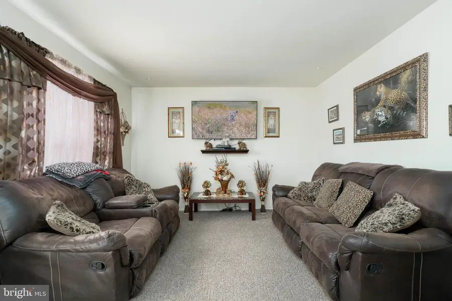 24 Magnolia Ct, Sicklerville, NJ 08081 - Image #3