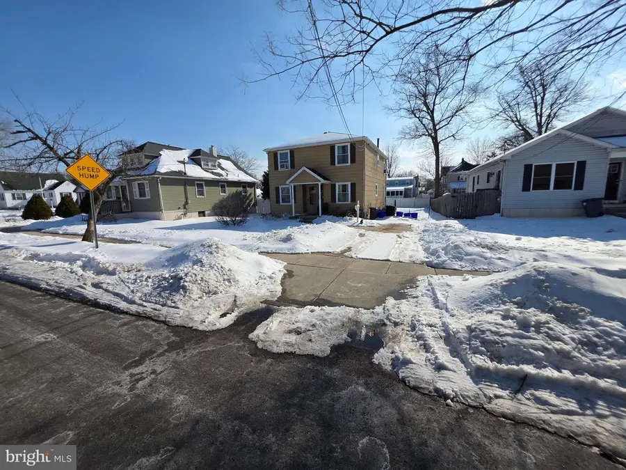 122 W Lincoln Ave, Magnolia, NJ 08049 - Image #3