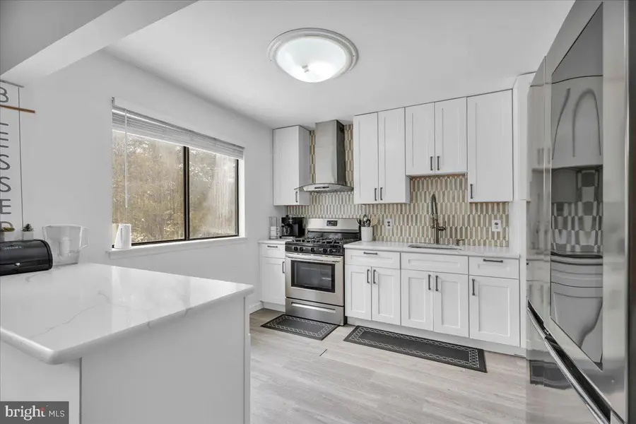 17 Franklin Ave, Berlin, NJ 08009 - #3