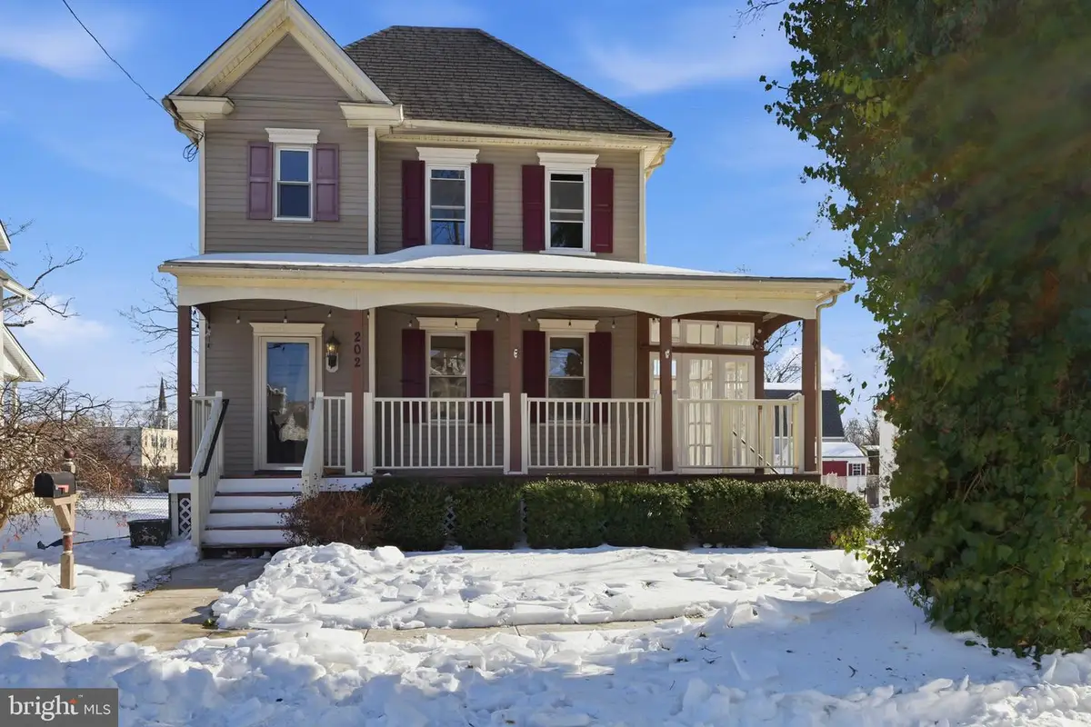 202 Reading Ave, Barrington, NJ 08007 - Image #1