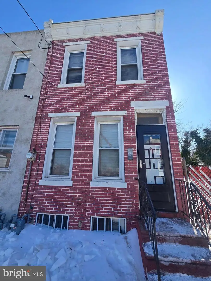 636 Spruce St, Camden, NJ 08103 - #1