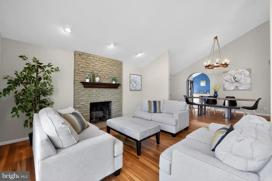 1017 Owl Ln, Cherry Hill, NJ 08003 - #3