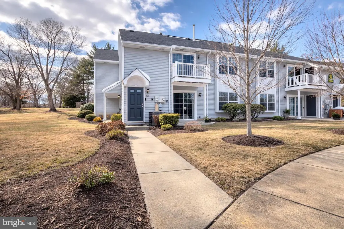 202 Wimbledon Way, Blackwood, NJ 08012 - #1