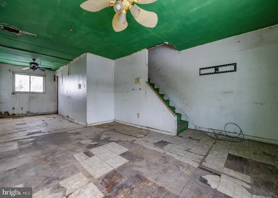 1010 Kenwood Ave, Camden, NJ 08103 - #2