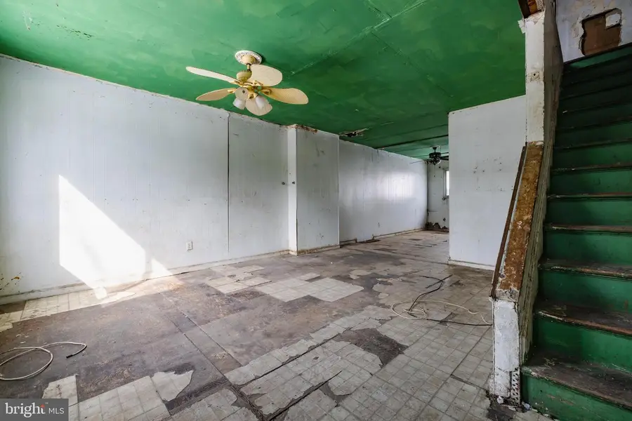 1010 Kenwood Ave, Camden, NJ 08103 - #3