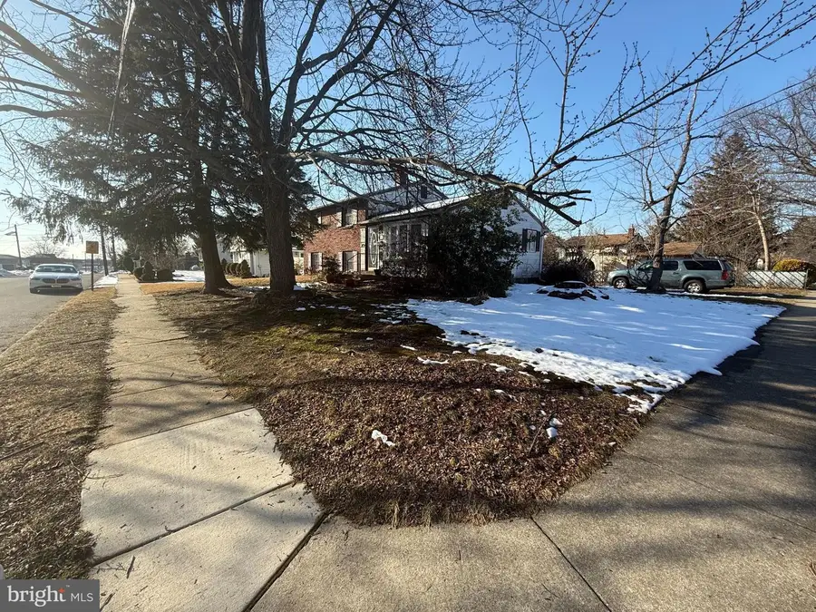 301 Leaf Ave, Bellmawr, NJ 08031 - #3