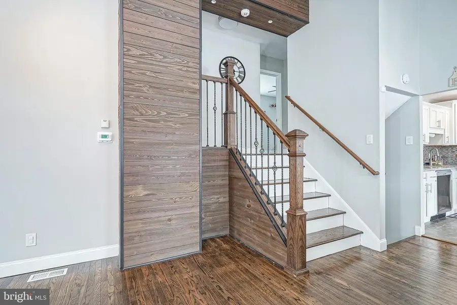 405 E Evesham Ave, Magnolia, NJ 08049 - #3