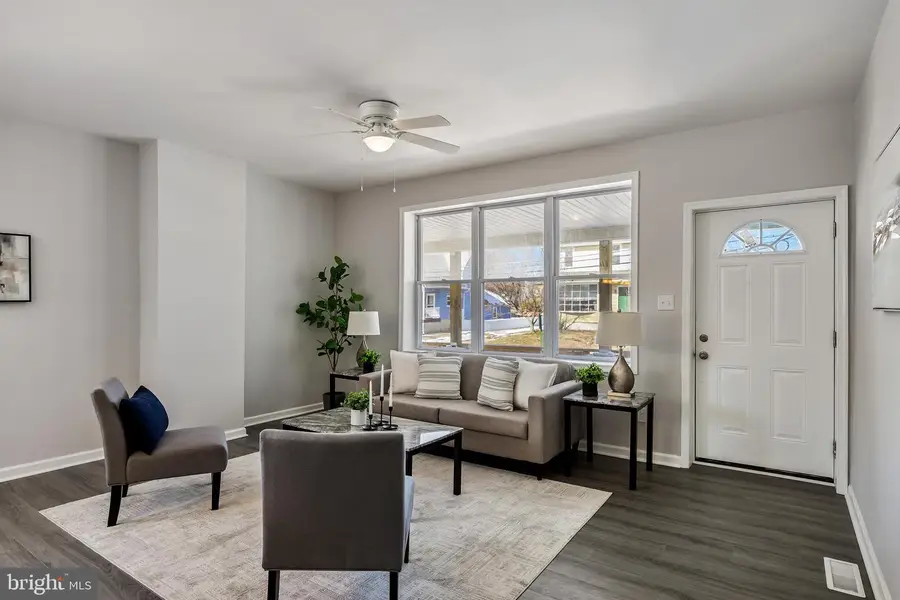 28 W Greenwood Ave, Oaklyn, NJ 08107 - #2