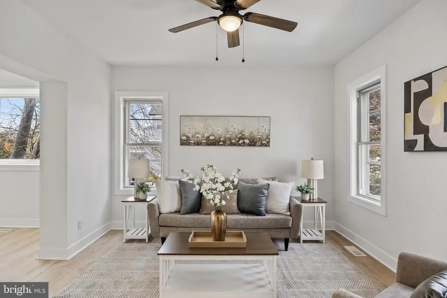 16 W Greenwood Ave, Oaklyn, NJ 08107 - #3