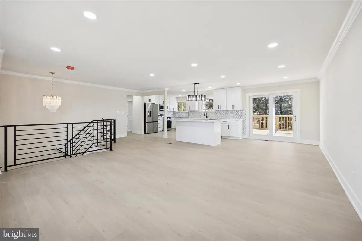 206 Mimosa Dr, Cherry Hill, NJ 08003 - #1