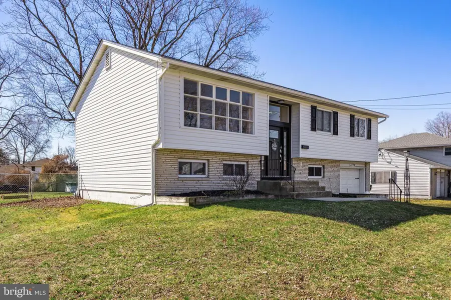 1006 Surrey Rd, Somerdale, NJ 08083 - #2