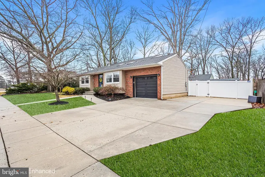 400 Harrison Ave, West Berlin, NJ 08091 - #2