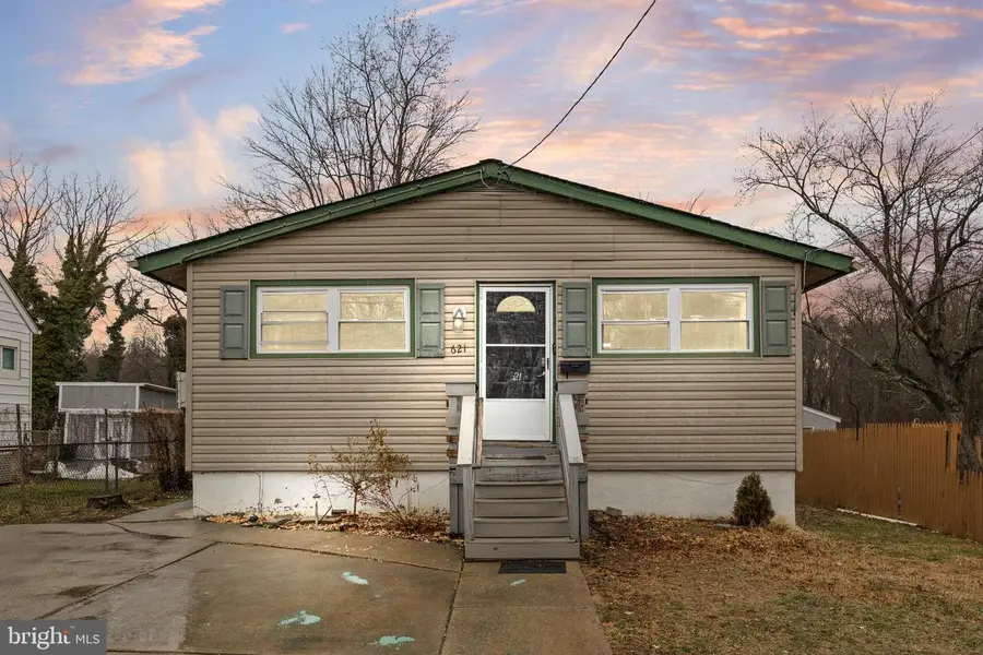 621 E Evesham Rd, Magnolia, NJ 08049 - #2