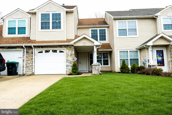 21 Park Side Dr, SICKLERVILLE, NJ 08081