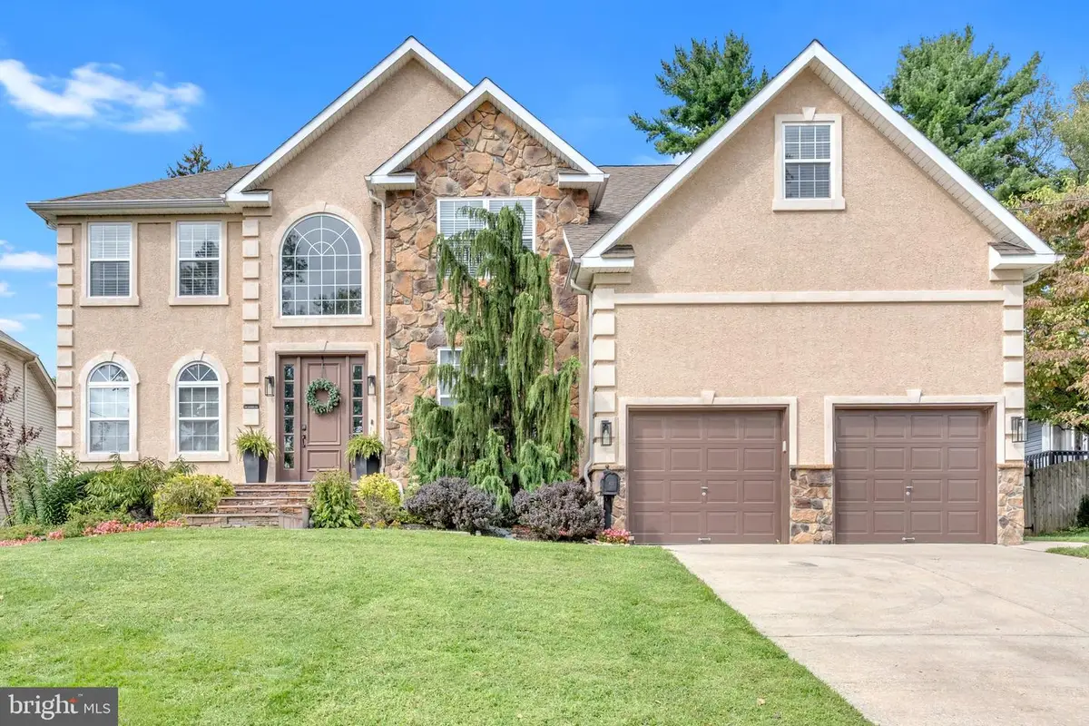 425 Peltoma Rd, Haddonfield, NJ 08033 - #1