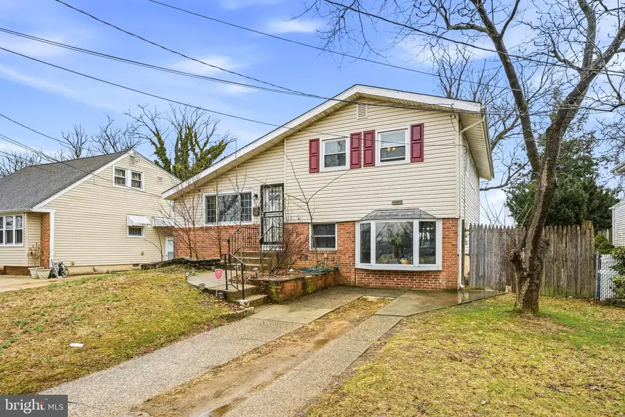 6034 Lexington Ave, Pennsauken, NJ 08109 - #2
